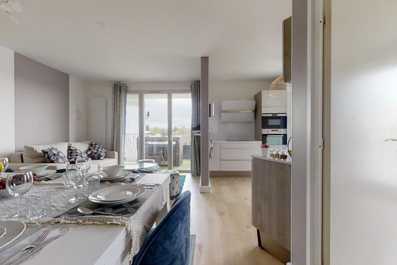 Bedland Apartment Байи-Романвилие Екстериор снимка