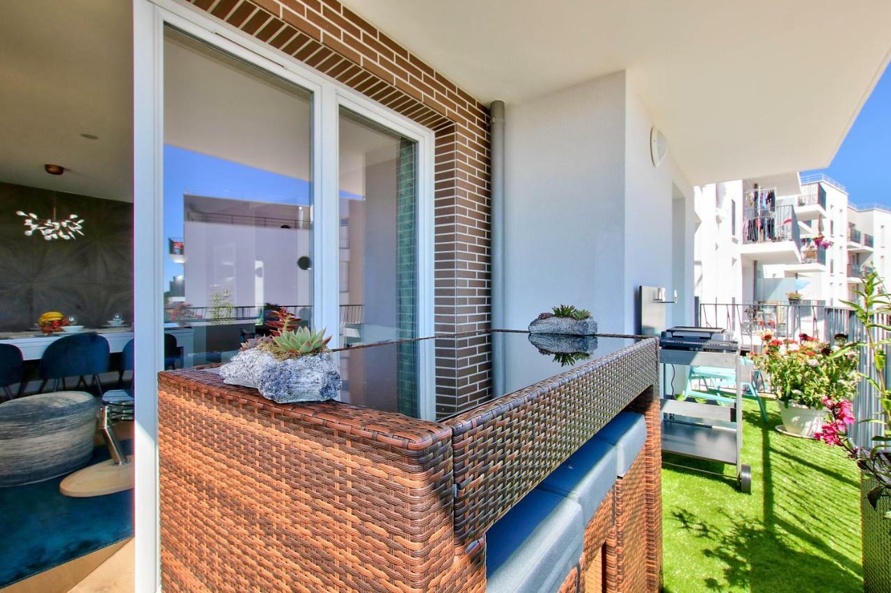 Bedland Apartment Байи-Романвилие Екстериор снимка